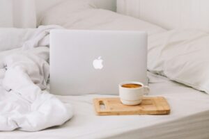 Sincerely-media-laptop-coffee-unsplash - Rick's Blog