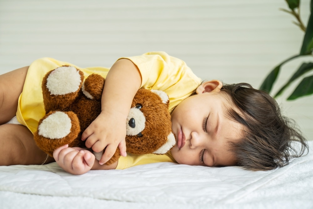 Cuteportraitoflittleinfantorbabysleepingonbedwith - Rick's Blog